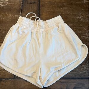 Abercrombie Women’s Pale Yellow Elastic Waist Shorts